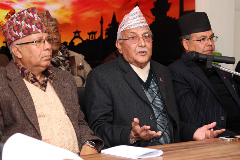 गाउँ गाउँमा एमाले ब्युतिएको खुशियाली, खुशी छैनन् माओवादी केन्द्रका  नेता कार्यकर्ता
